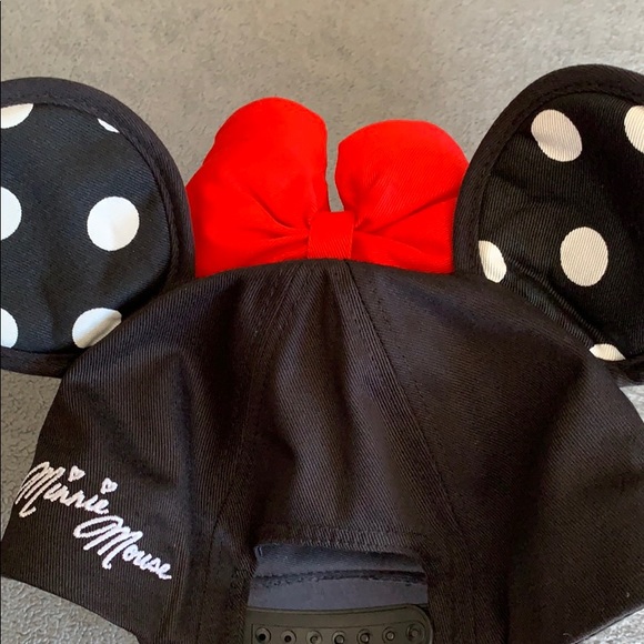Disney’s Adult 57-60 cm Minnie Mouse Hat - Picture 6 of 8